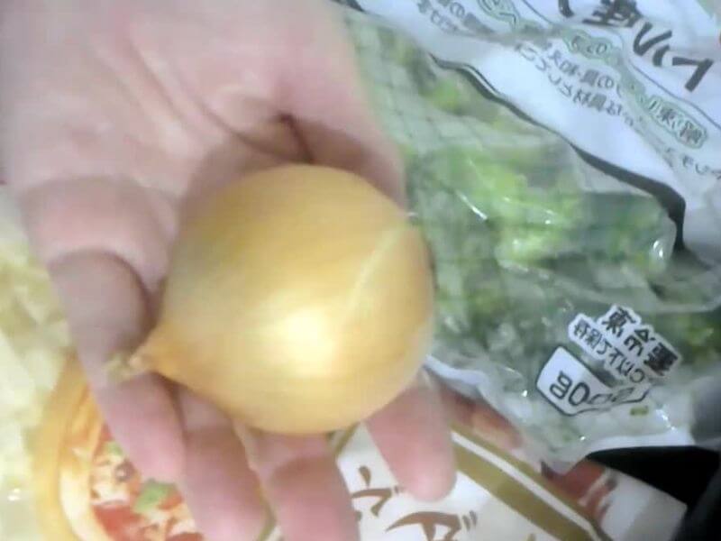 冷凍　カット野菜　玉ねぎ　ブロッコリー　チーズ　ジャガイモ